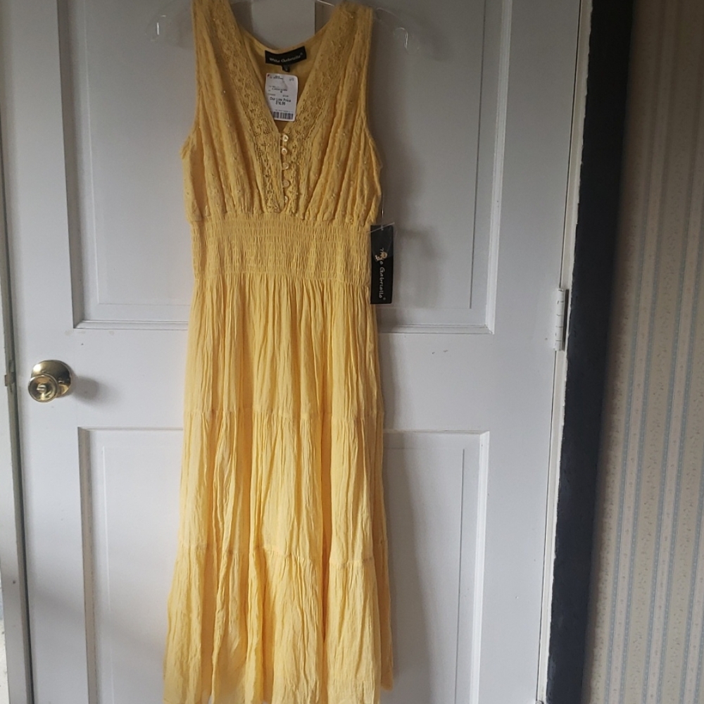 NWT Yellow Flowy Summer Sun Dress